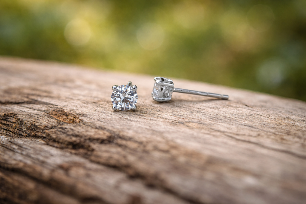 Sterling Silver 4 Claw Stud Earrings