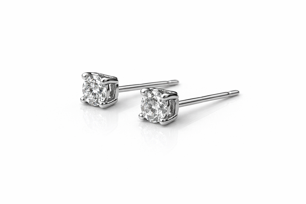 Sterling Silver 4 Claw Stud Earrings