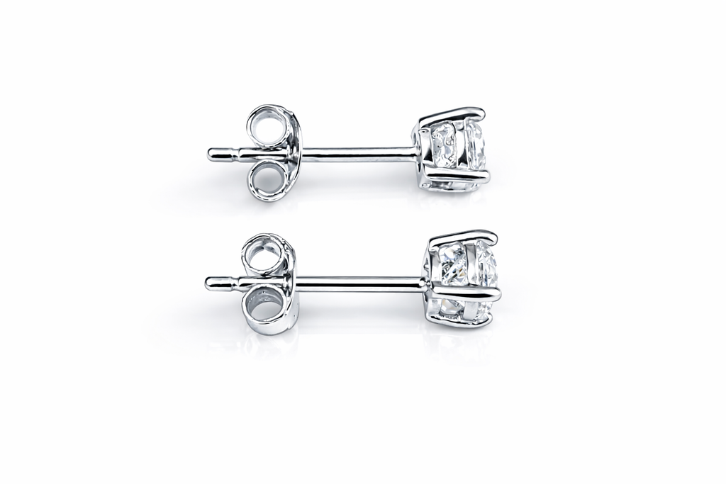 Sterling Silver 4 Claw Stud Earrings