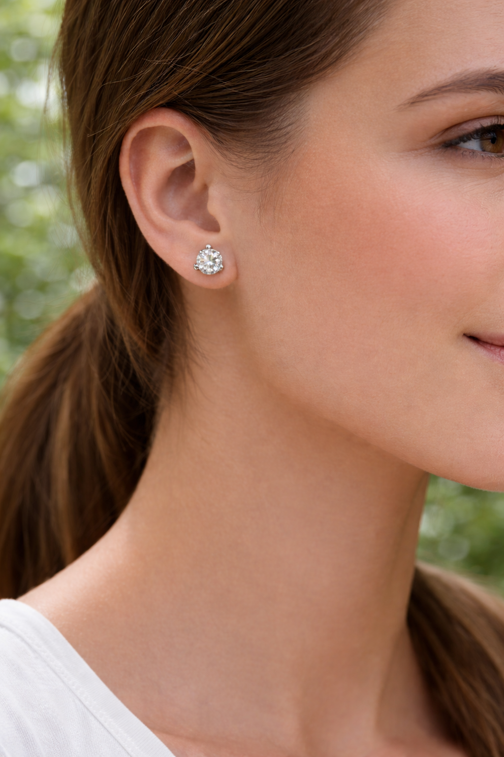 Sterling Silver 3 Claw Stud Earrings